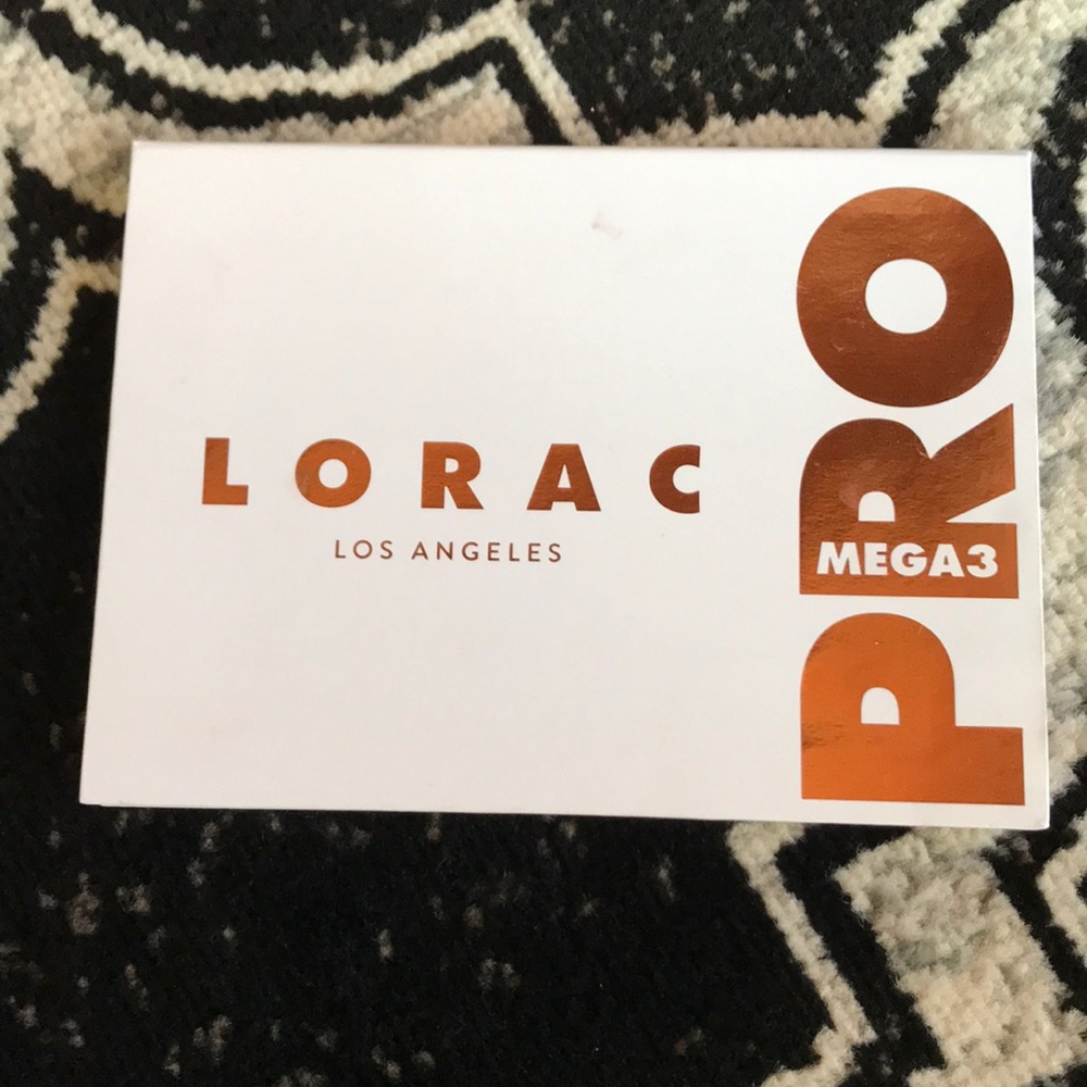 Lorac eyeshadow pallet